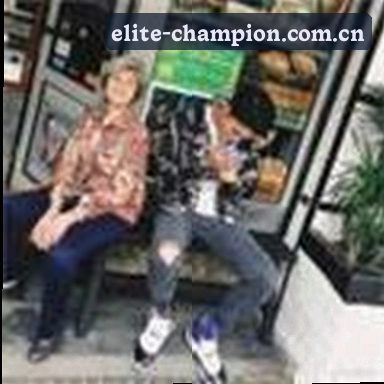 陈静